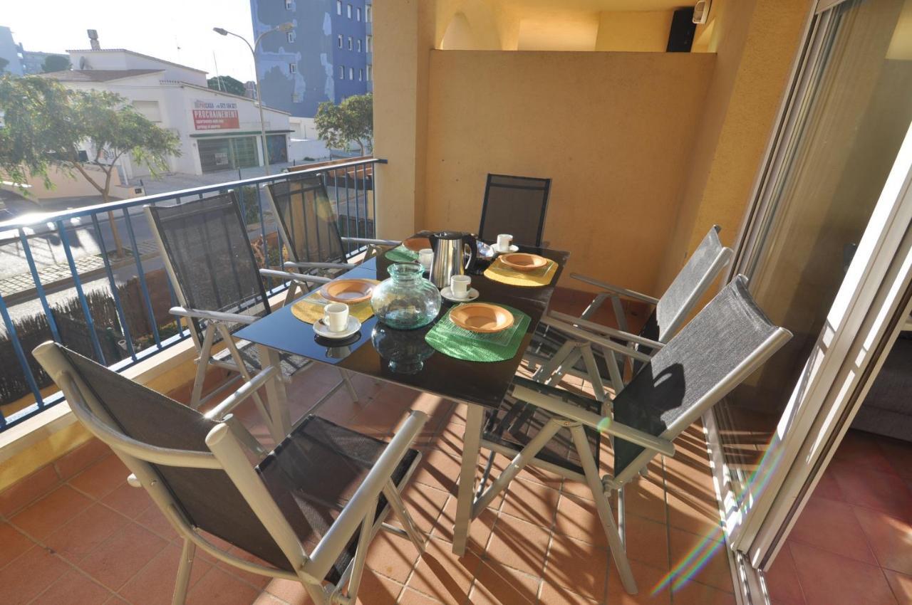 Apartamento Rnet - Stella Maris Rosas Exterior foto